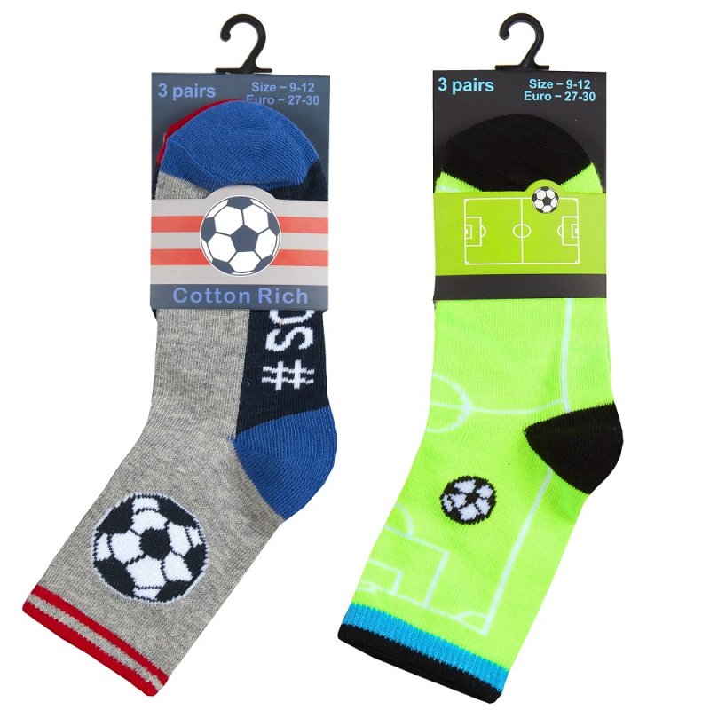 BOYS 3 PACK COTTON RICH DESIGN ANKLE SOCKS - FOOTBALL (6-8.5 ASSORTED) 42B692