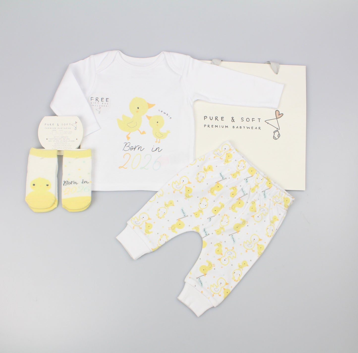 4pc Gift Set w/Bag - Born 2026 (0-6m) (PK6) M15869