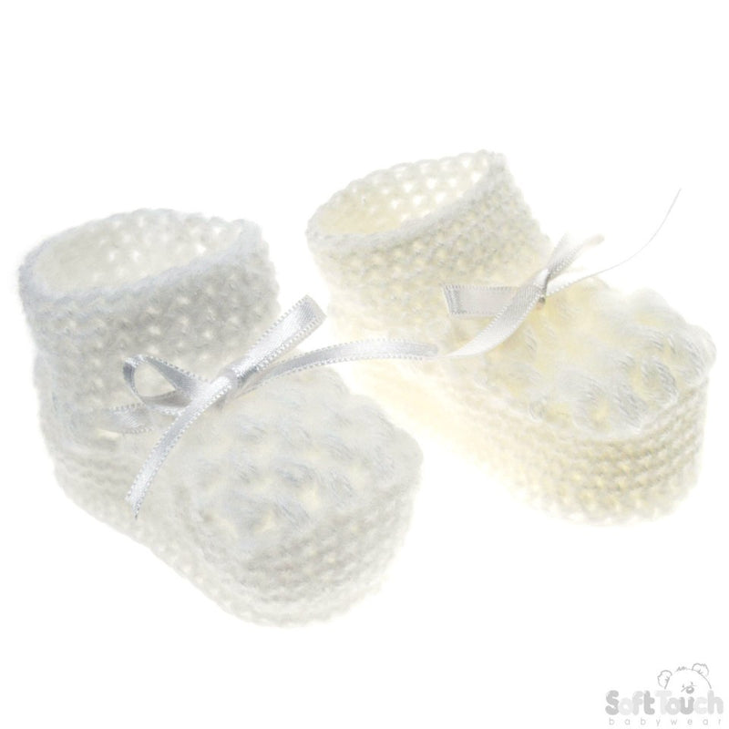 HAND KNITTED ACRYLIC BABY BOOTEES: S414