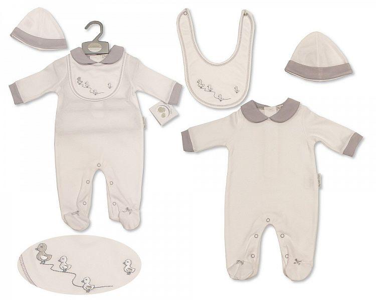 Baby All in One with Bib and Hat - Little Ducklings (BIS-2099-2211) - Kidswholesale.co.uk